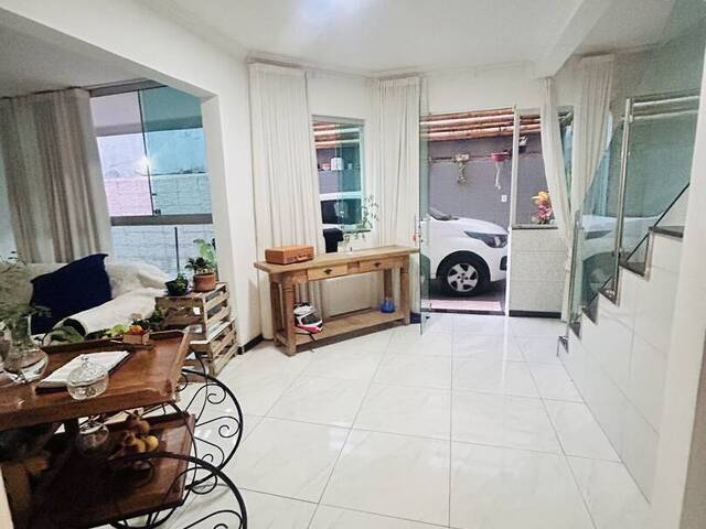 #18 - Casa para Venda em Contagem - MG - 3