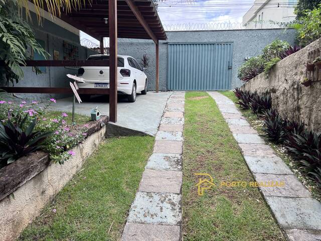 Casa para Venda em Contagem - 2