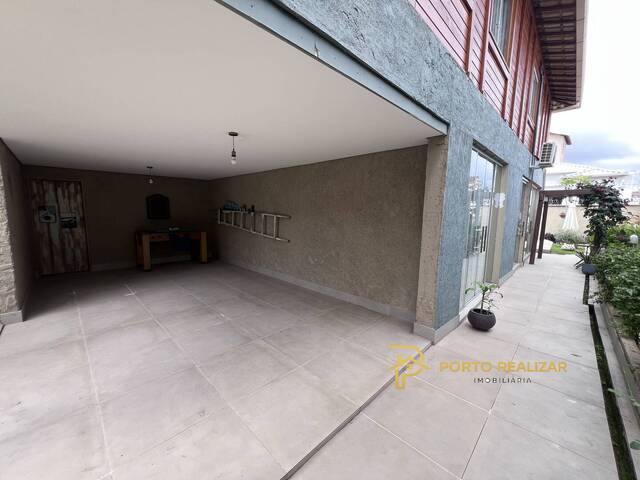 Casa para Venda em Contagem - 3