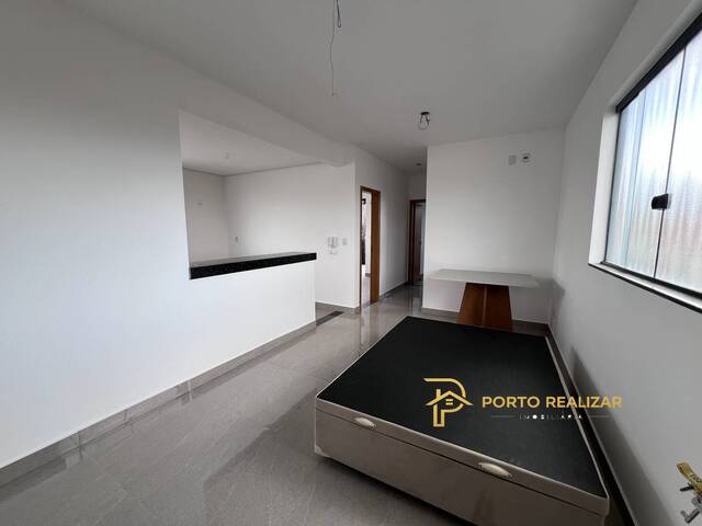 Apartamento para Venda em Contagem - 2