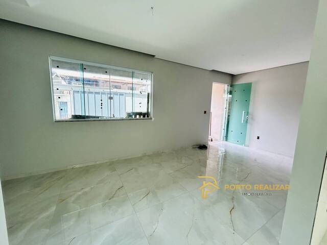 Casa para Venda em Contagem - 5