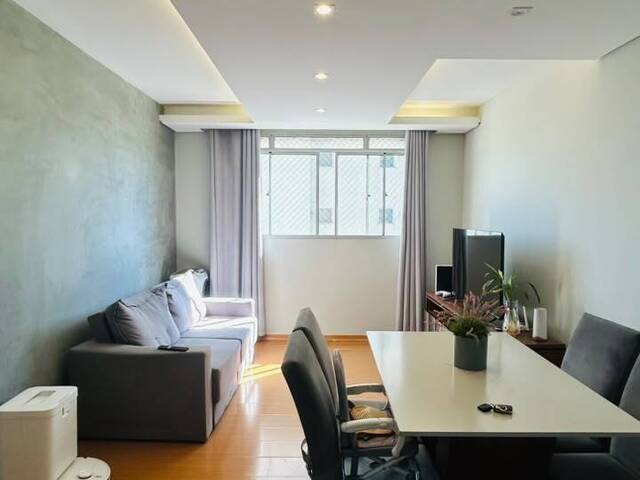 Apartamento para Venda em Contagem - 4