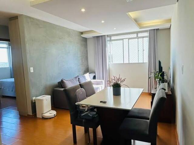 Apartamento para Venda em Contagem - 2
